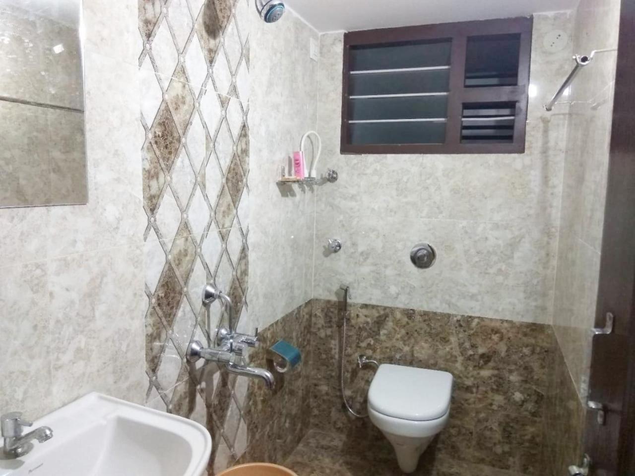Venus Homes มังคาลอร์ ห้อง รูปภาพ